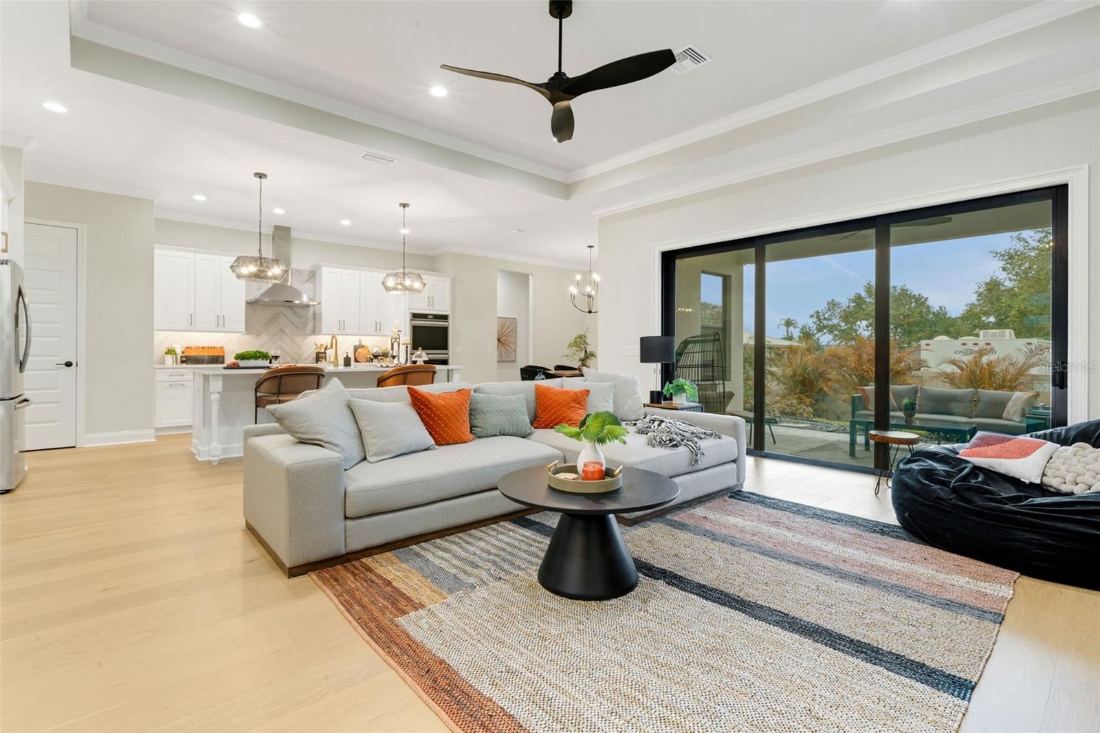 5390 CLUBHOUSE HILLS LN