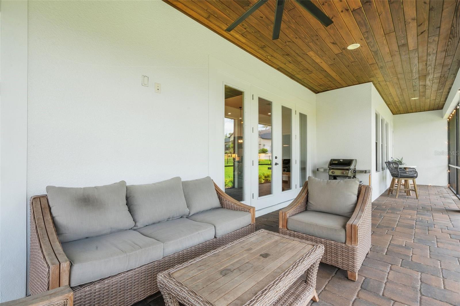 2551 DELPHI WOODS CIR