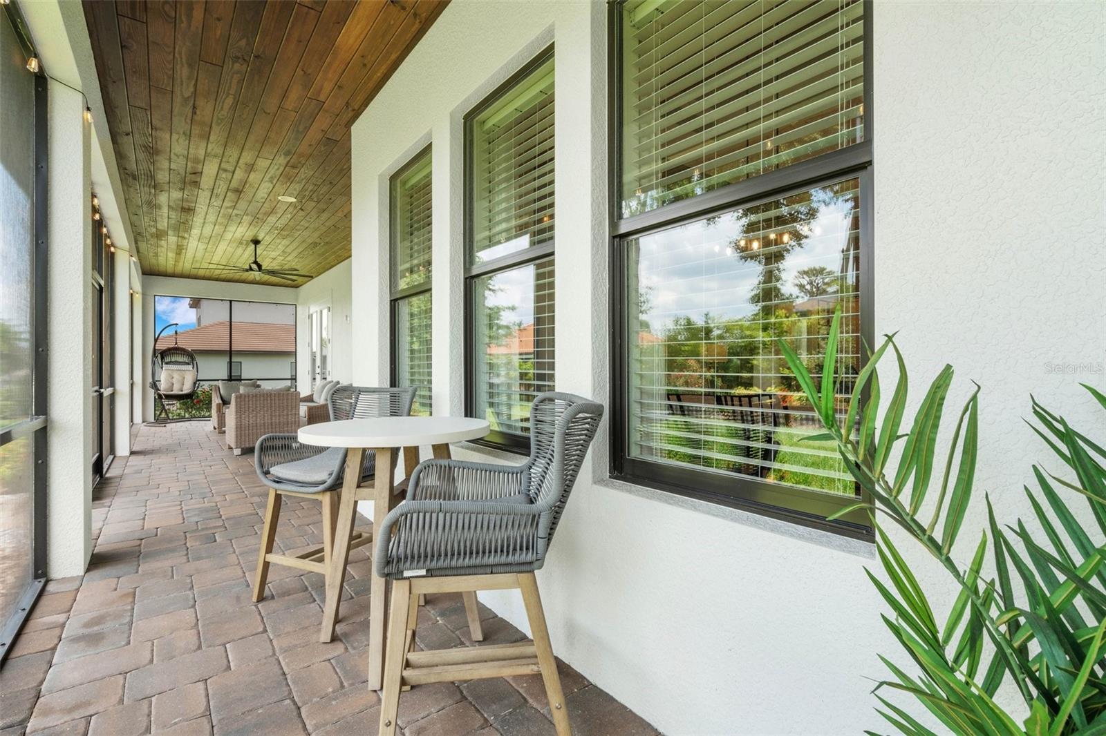 2551 DELPHI WOODS CIR