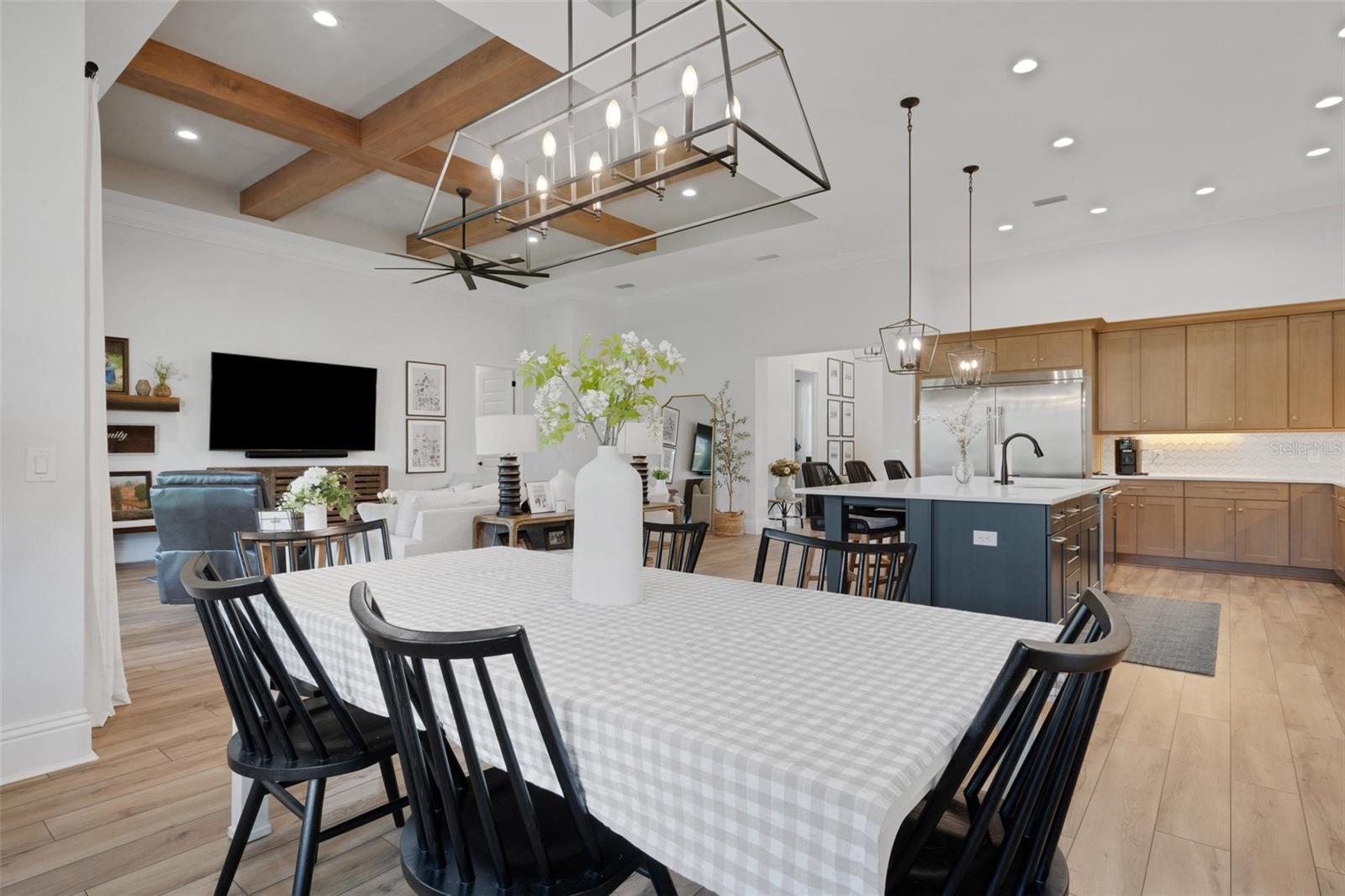 2551 DELPHI WOODS CIR