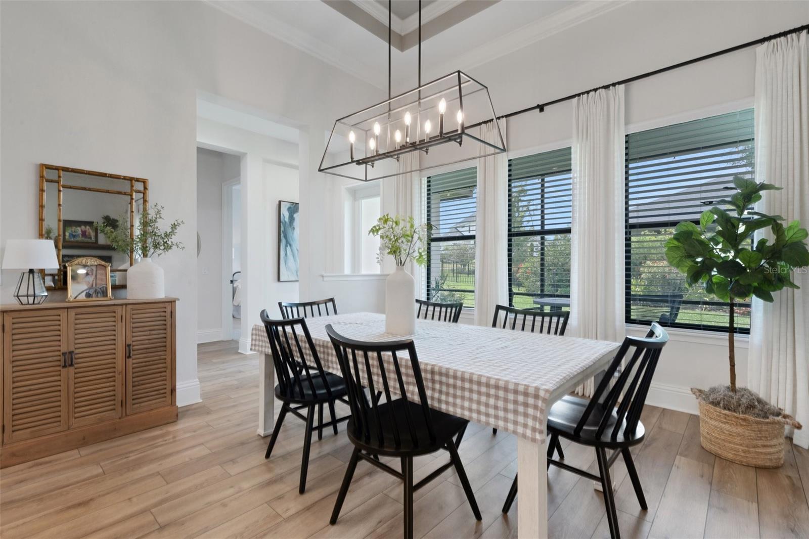 2551 DELPHI WOODS CIR