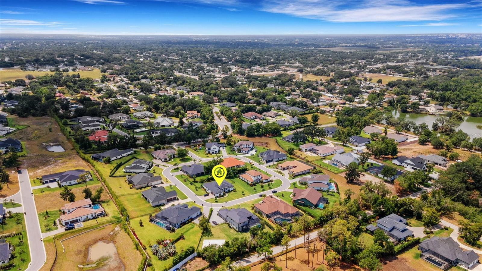 2551 DELPHI WOODS CIR