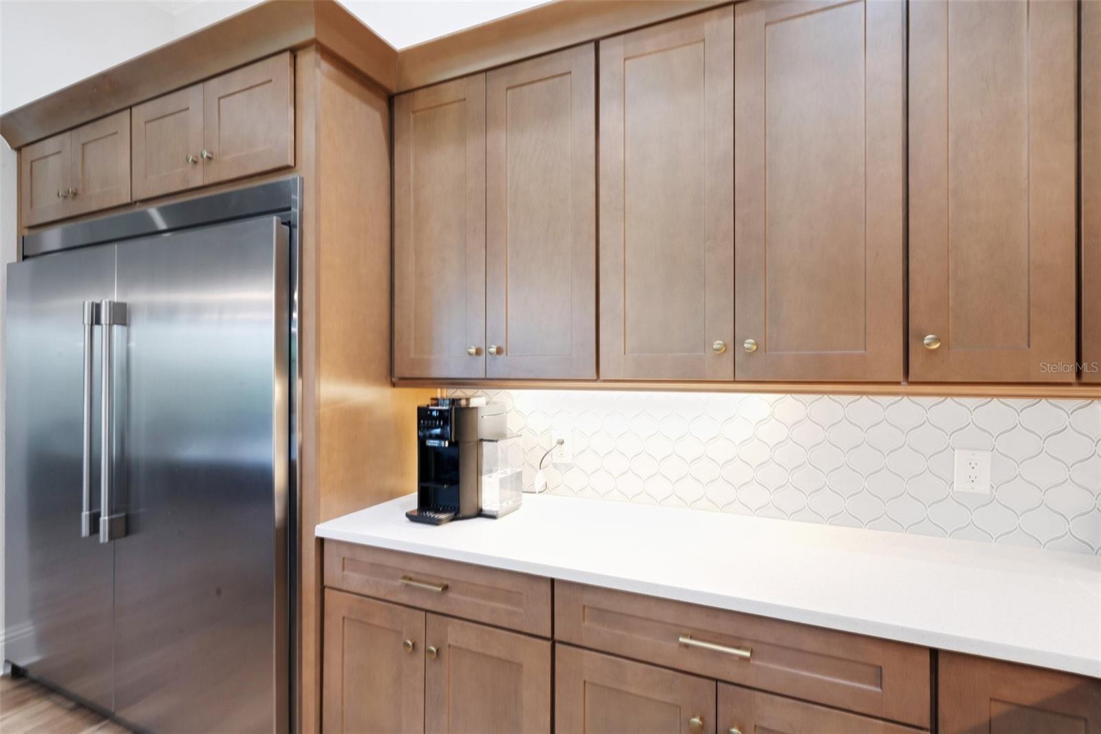 2551 DELPHI WOODS CIR