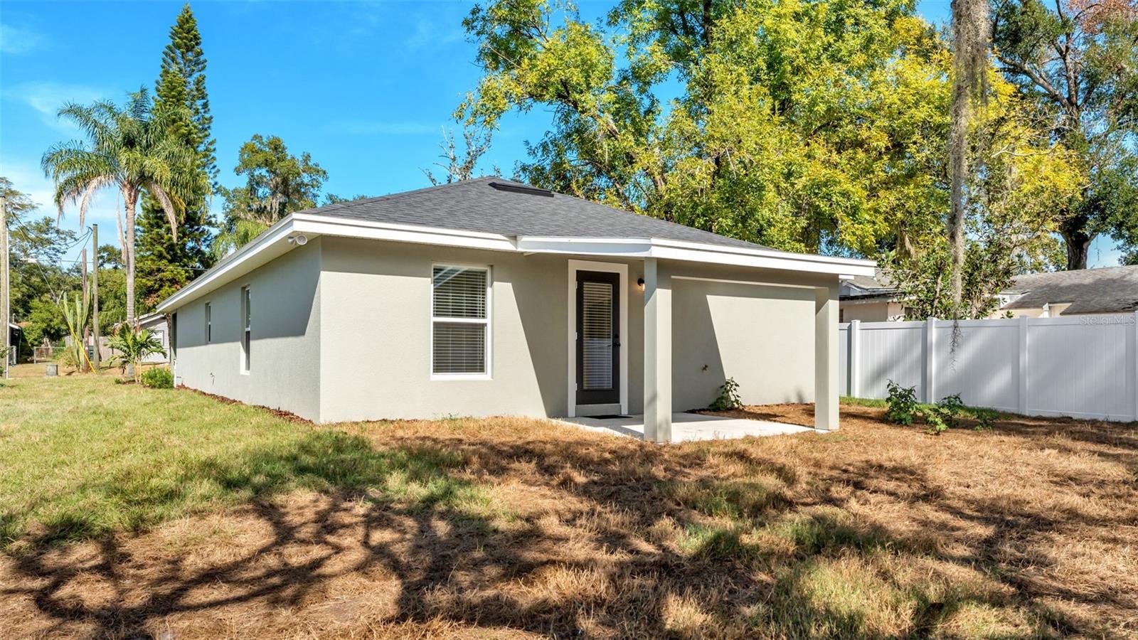 1242 DOROTHY ST
