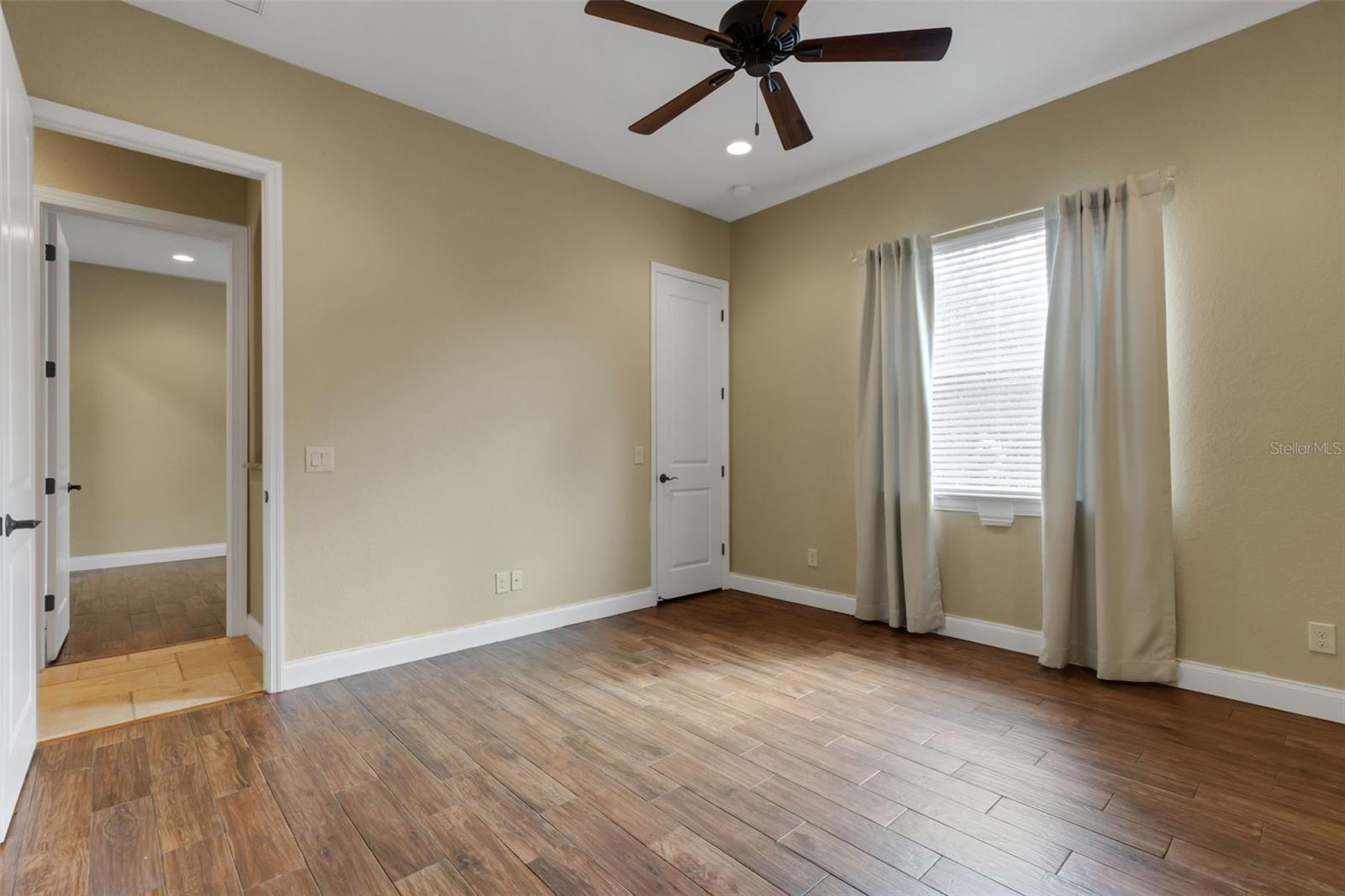 6328 HIGHLANDS IN THE WOODS AVE