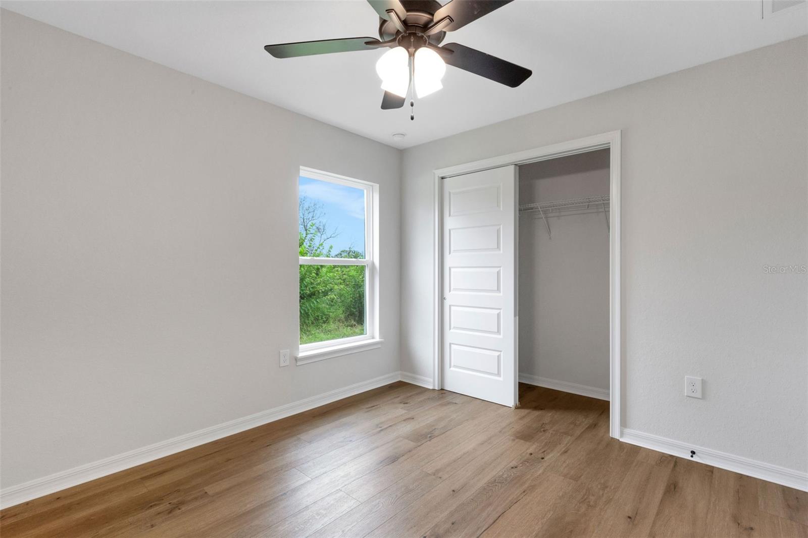 1162 & 1164 FAIRWAY DR