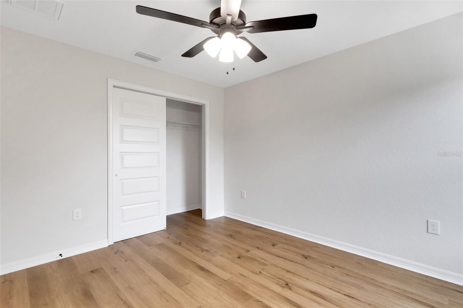 1162 & 1164 FAIRWAY DR