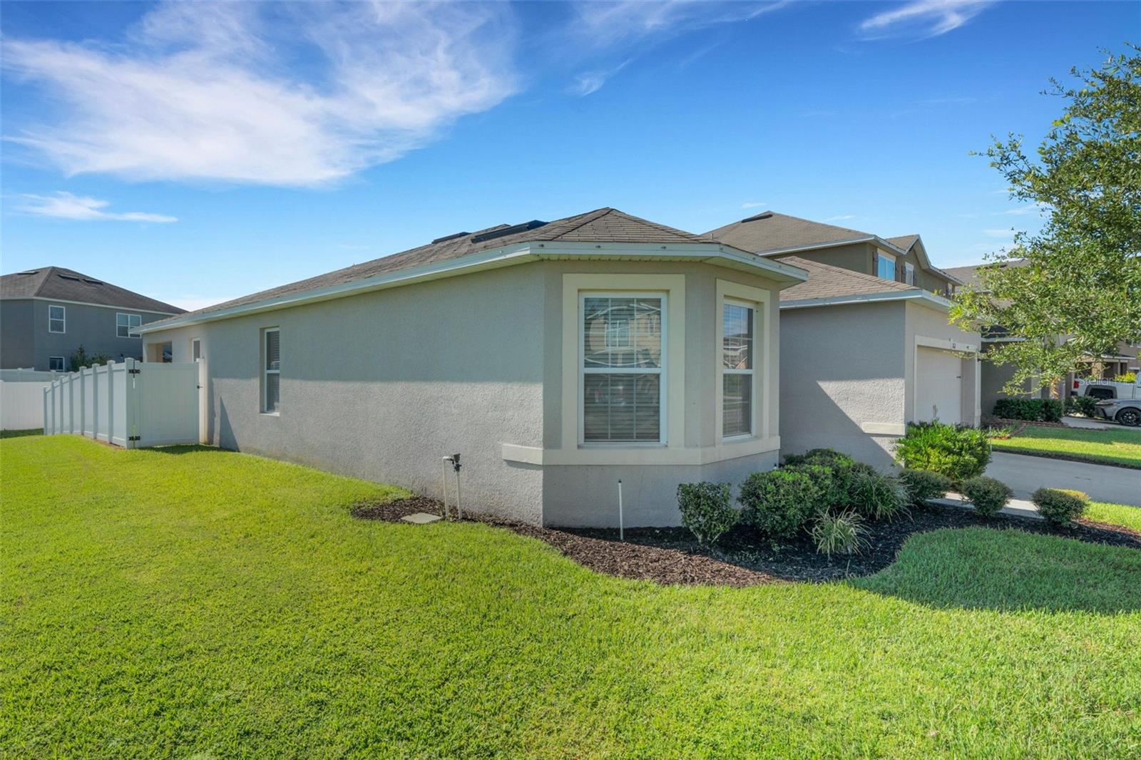 2162 BLUE HIGHLANDS DR