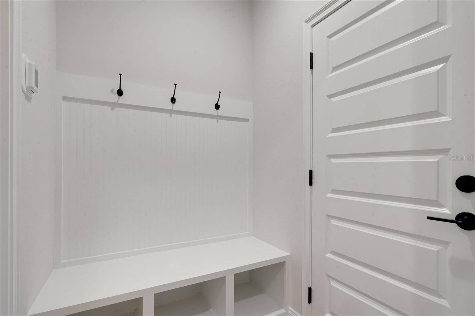 5351 CLUBHOUSE HILLS LN