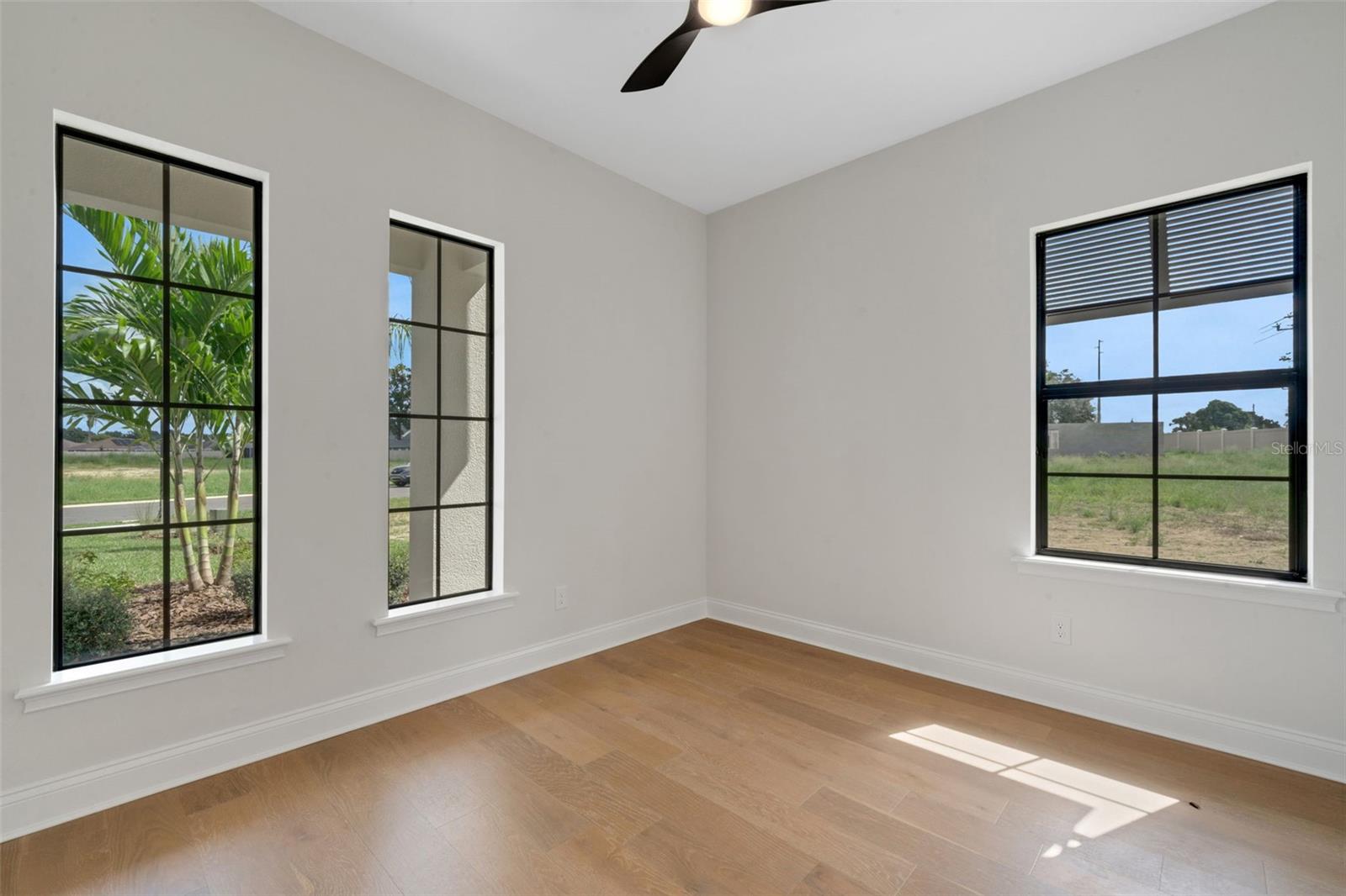 5351 CLUBHOUSE HILLS LN