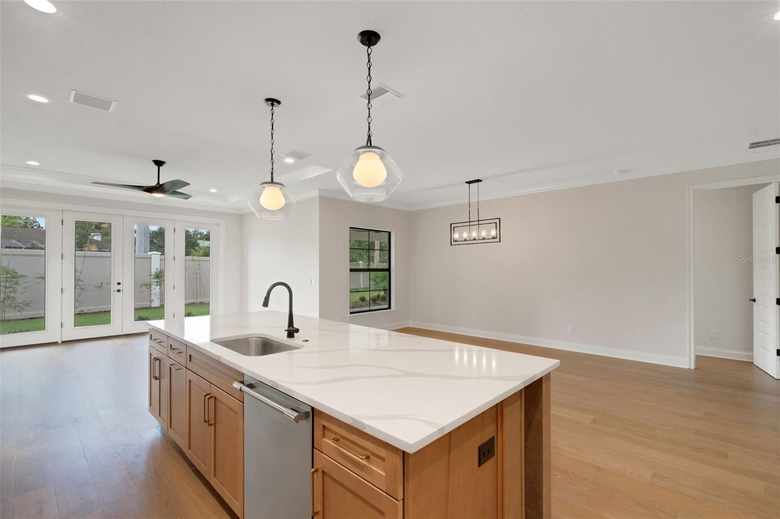 5351 CLUBHOUSE HILLS LN