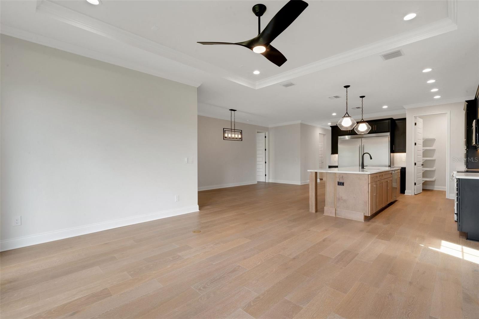 5351 CLUBHOUSE HILLS LN