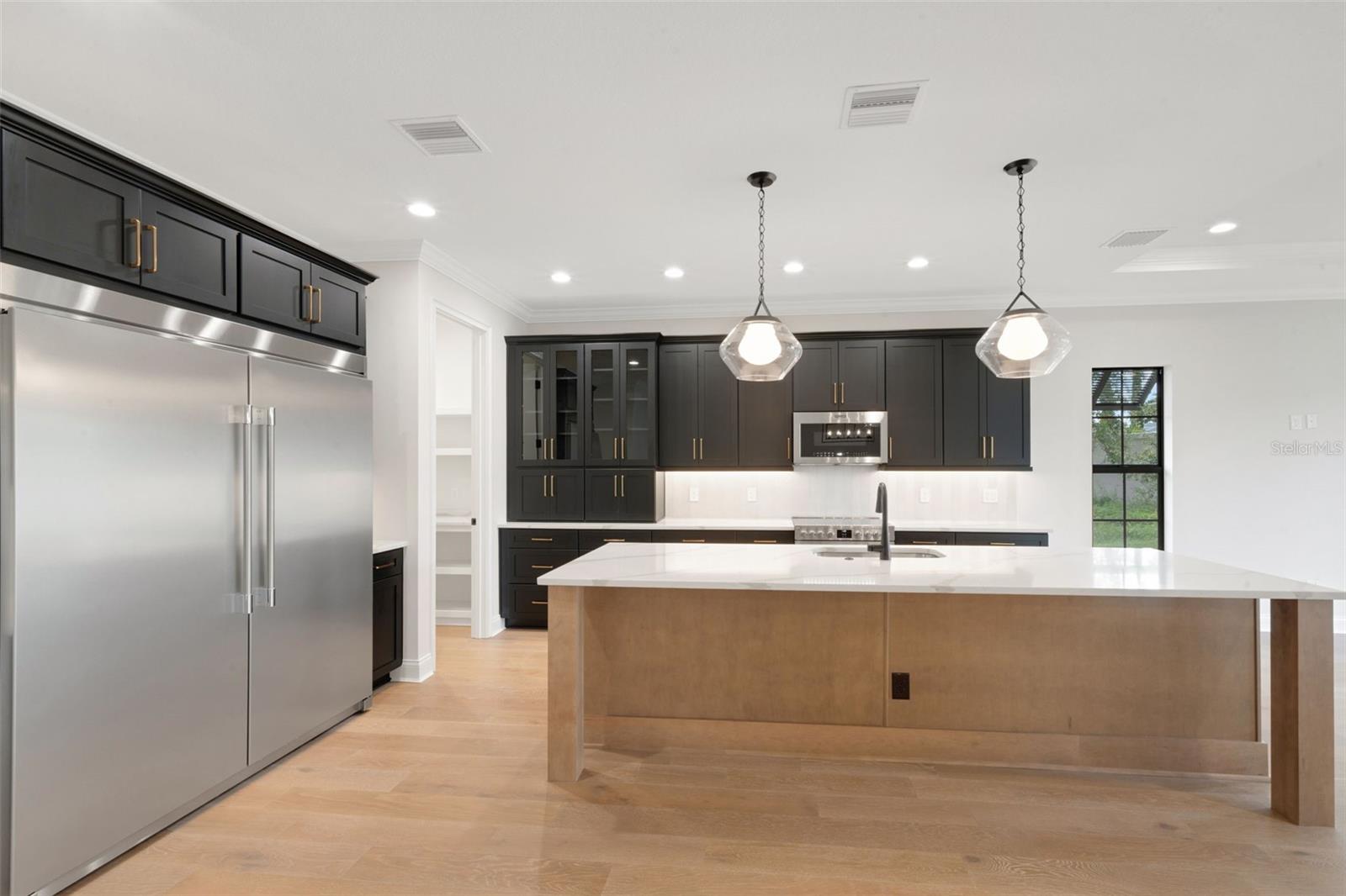 5351 CLUBHOUSE HILLS LN