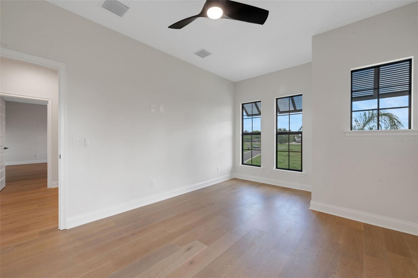 5351 CLUBHOUSE HILLS LN