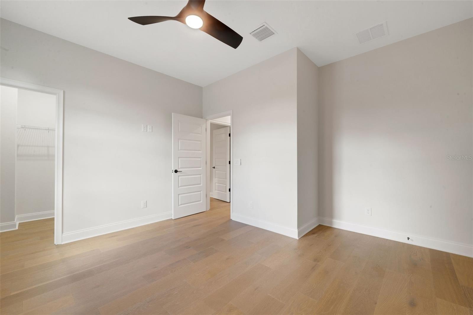 5351 CLUBHOUSE HILLS LN