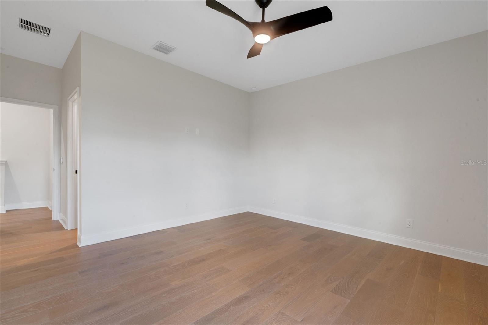 5351 CLUBHOUSE HILLS LN