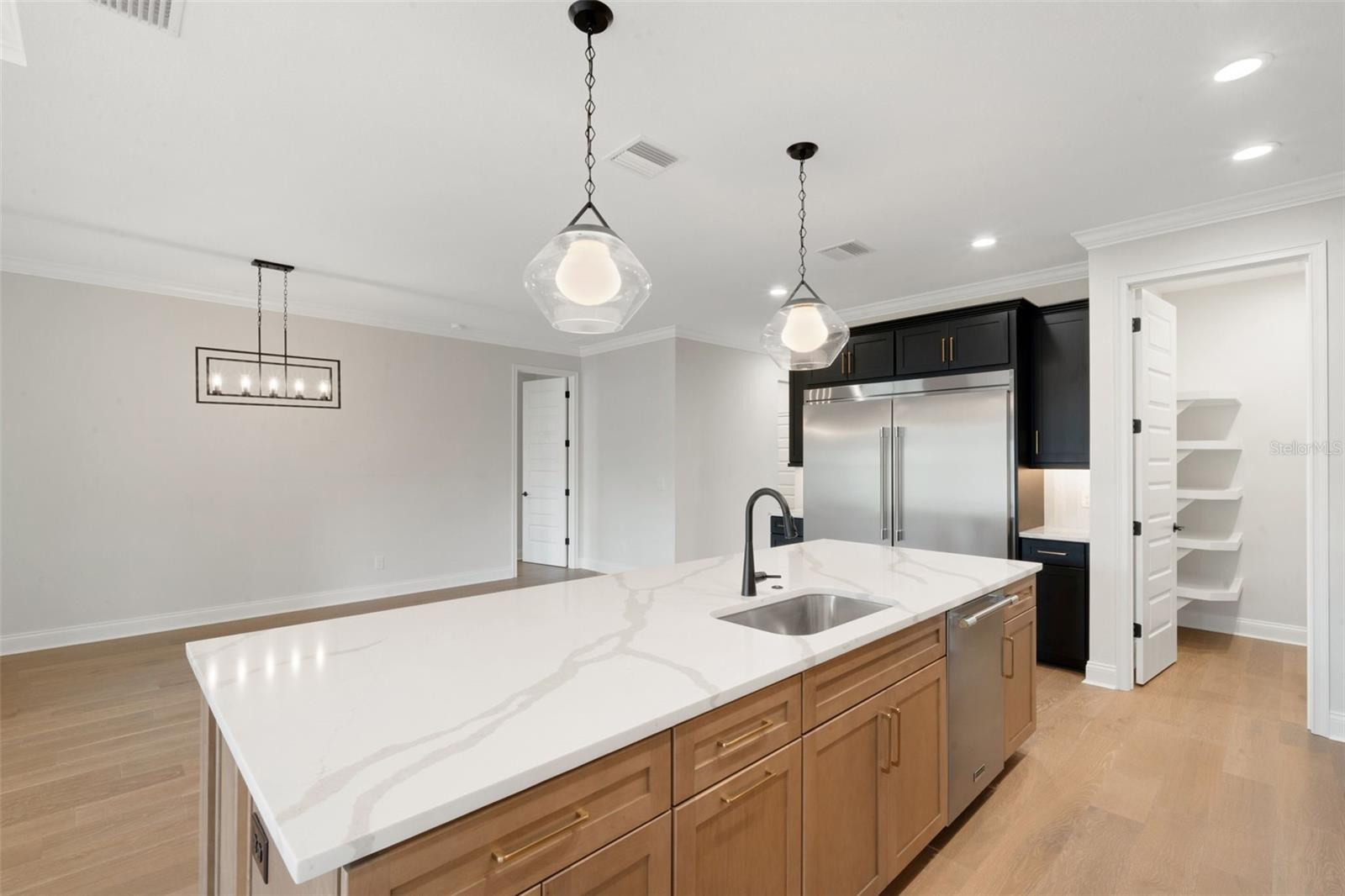 5351 CLUBHOUSE HILLS LN