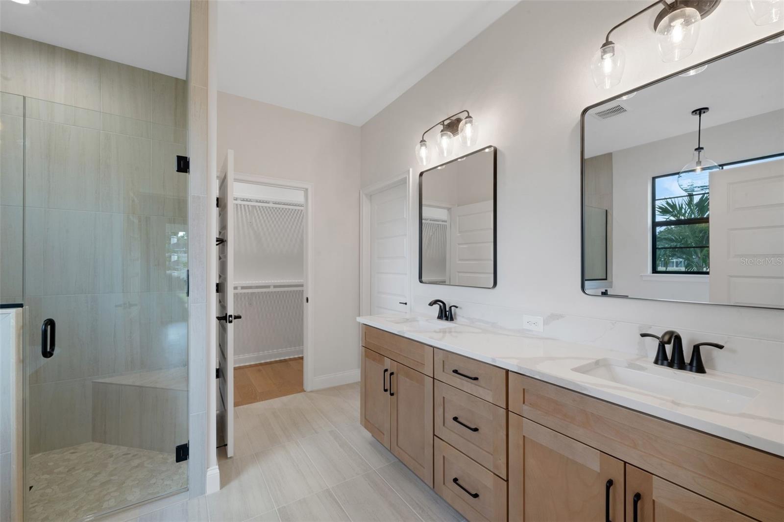 5351 CLUBHOUSE HILLS LN