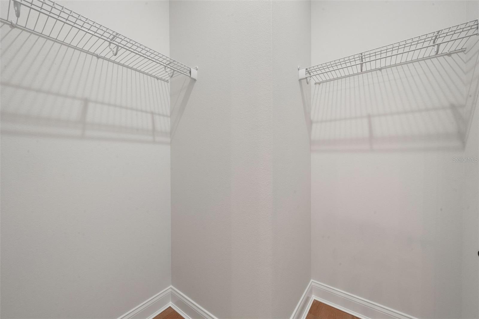 5351 CLUBHOUSE HILLS LN