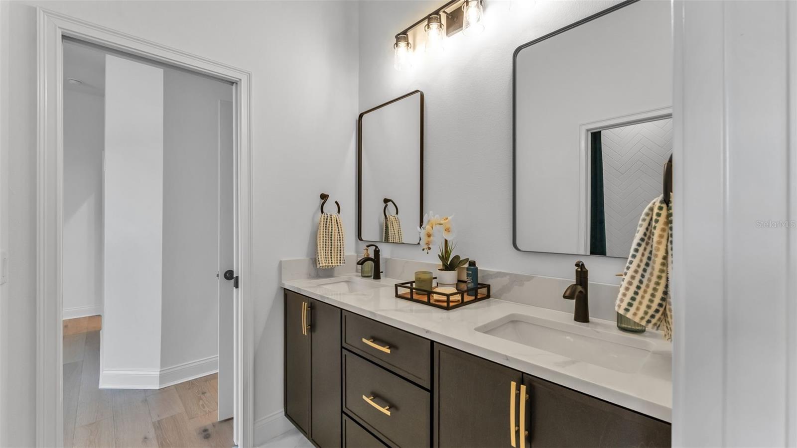 5389 DELPHI HILLS CIR