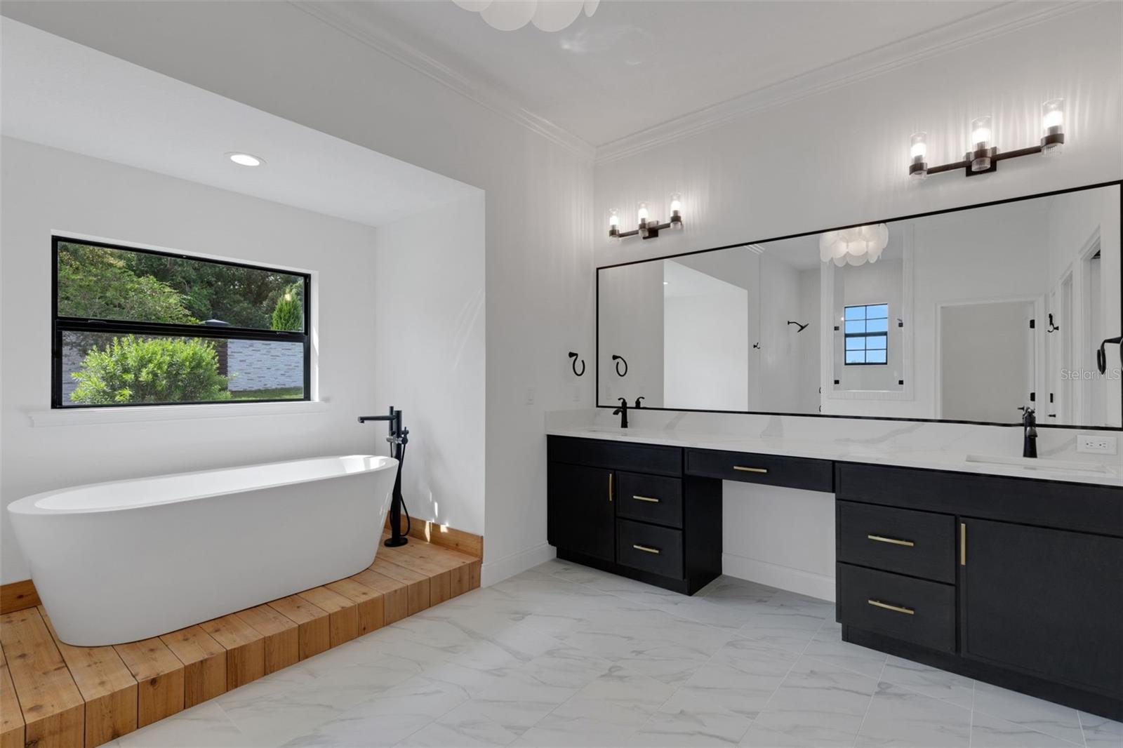 5389 DELPHI HILLS CIR