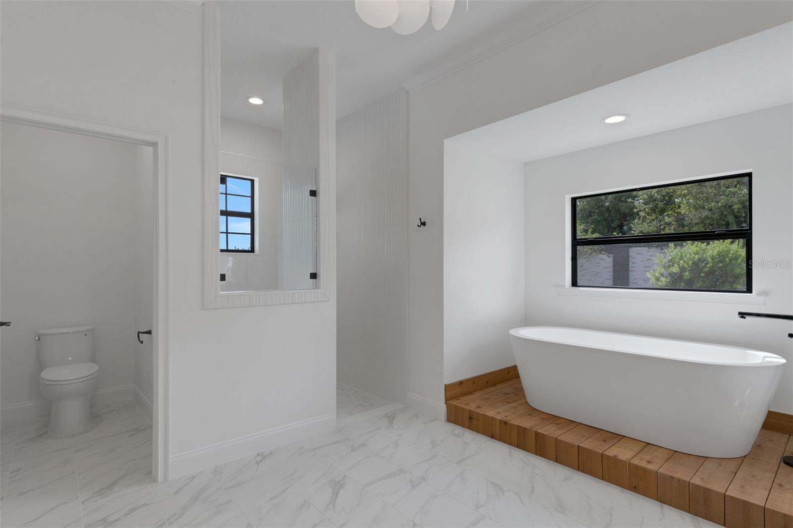 5389 DELPHI HILLS CIR