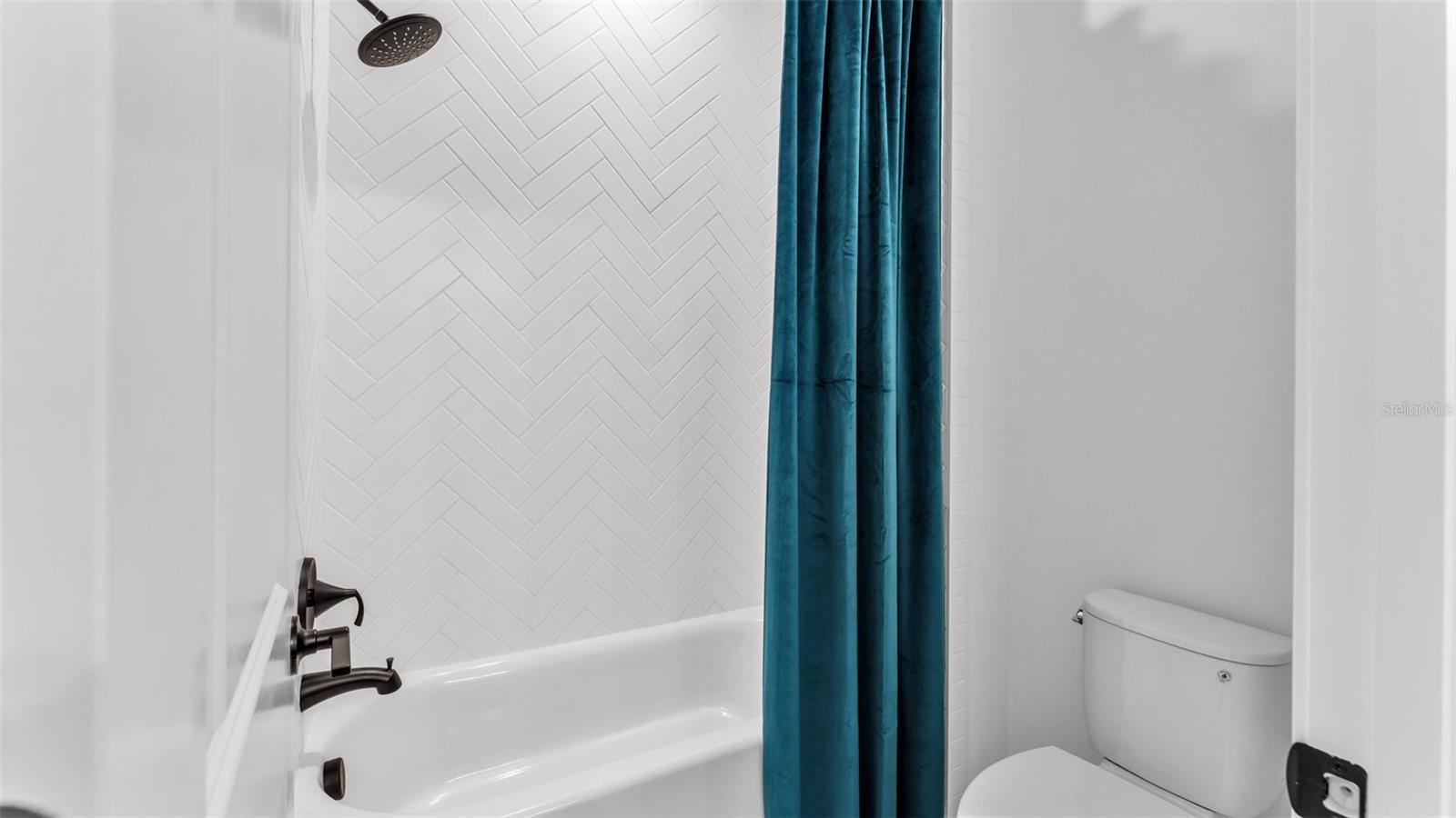 5389 DELPHI HILLS CIR