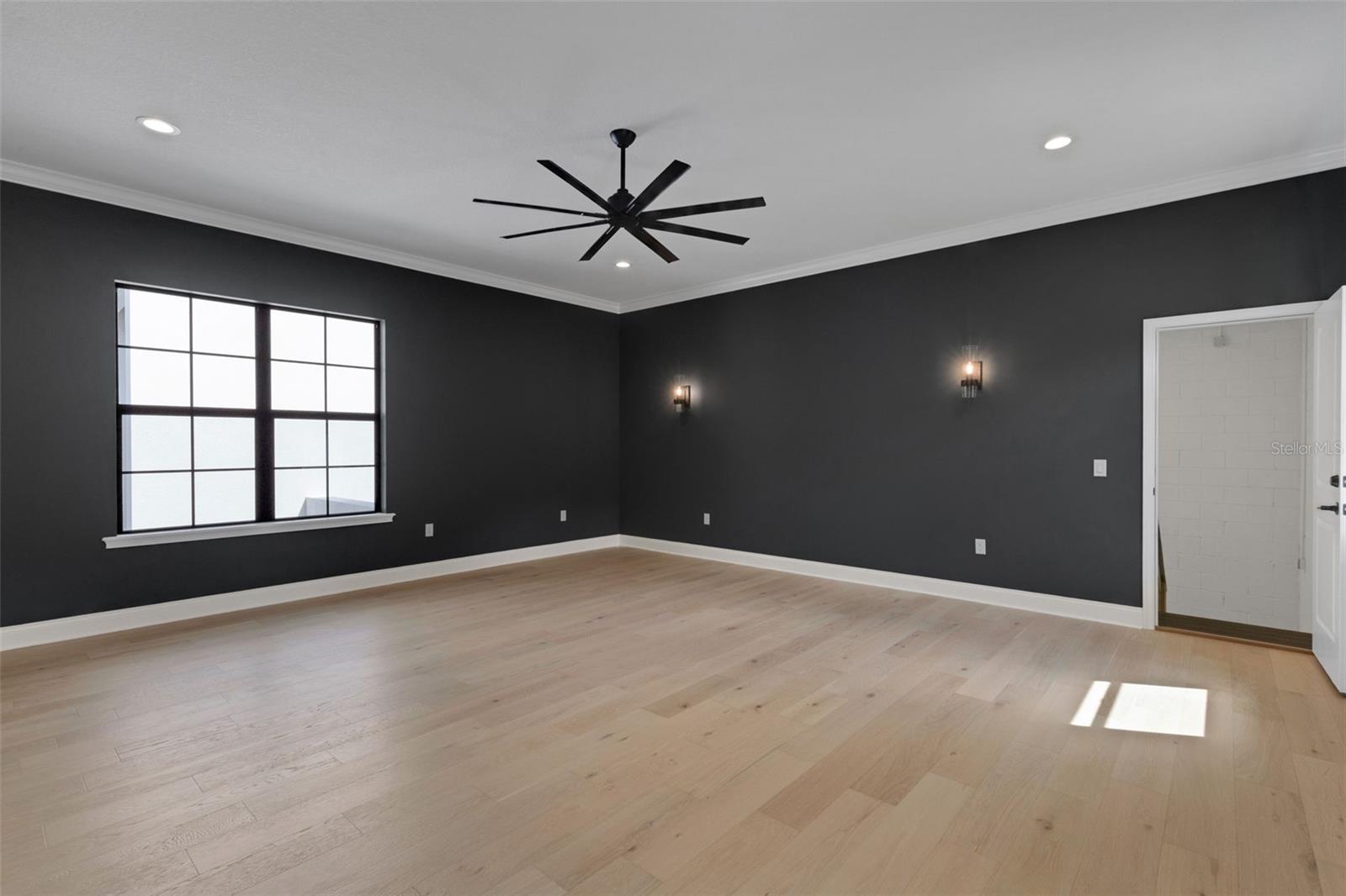 5389 DELPHI HILLS CIR