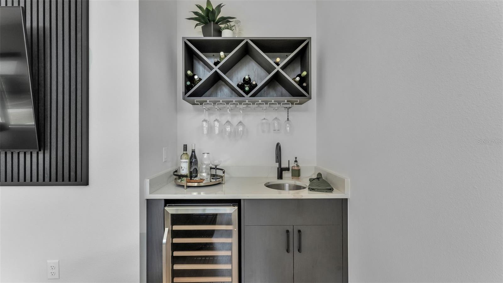 2716 DELPHI HILLS WAY