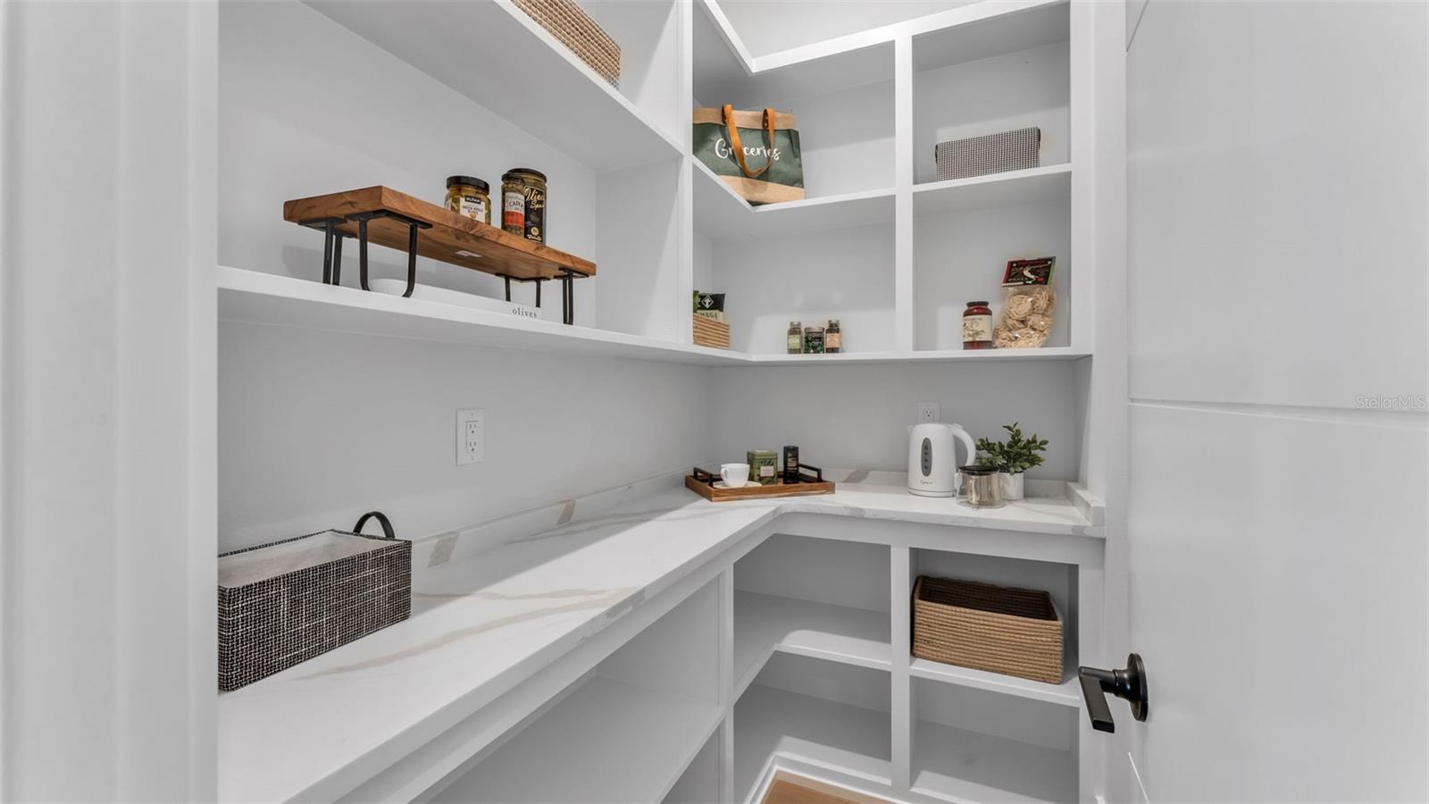 2716 DELPHI HILLS WAY