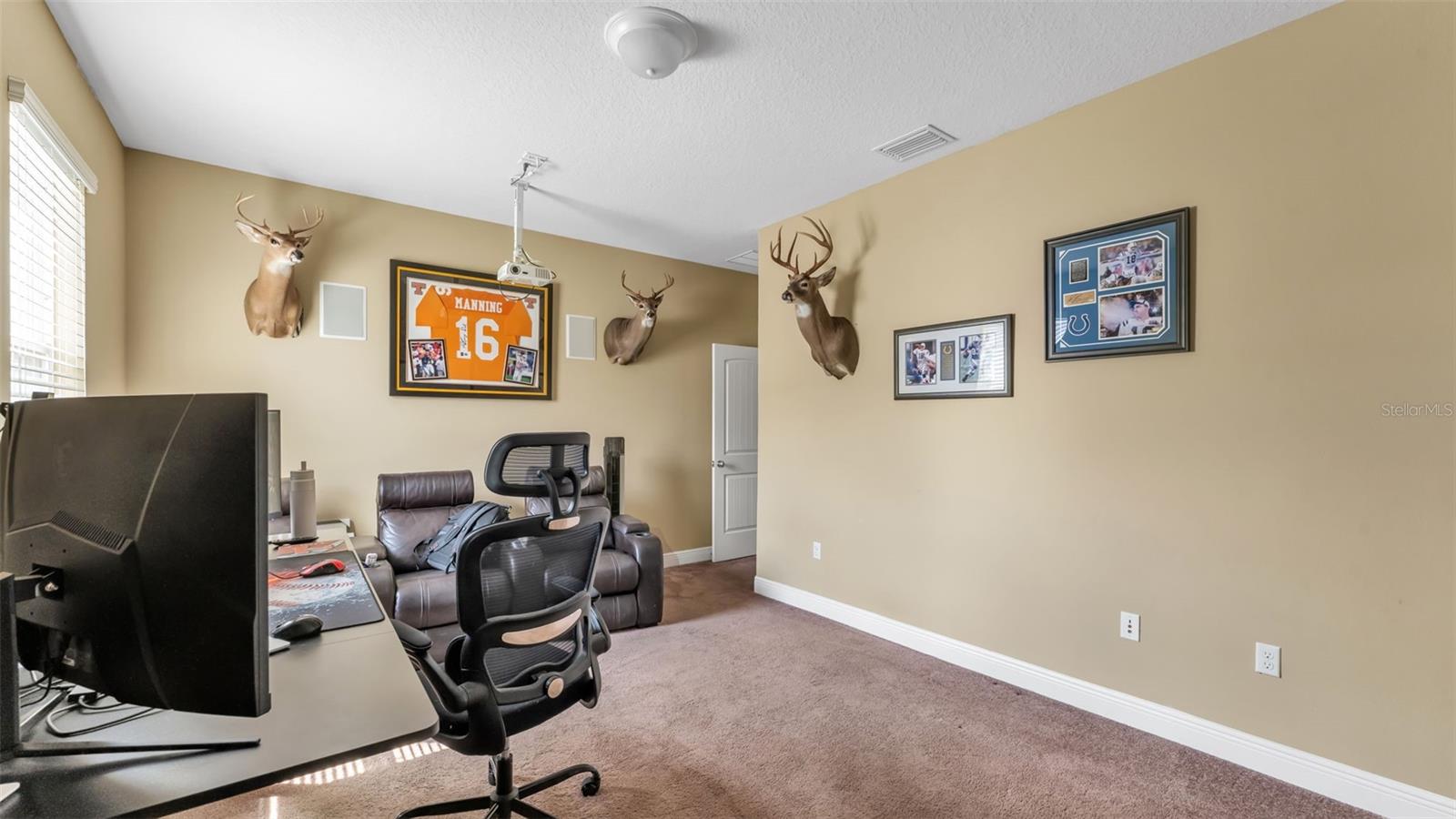 4105 BERKSHIRE LOOP