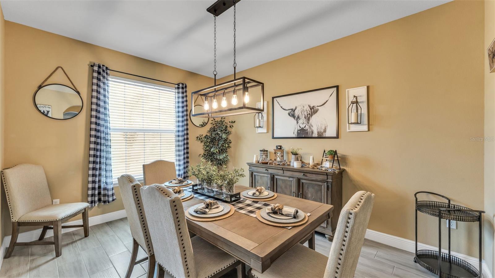 4105 BERKSHIRE LOOP