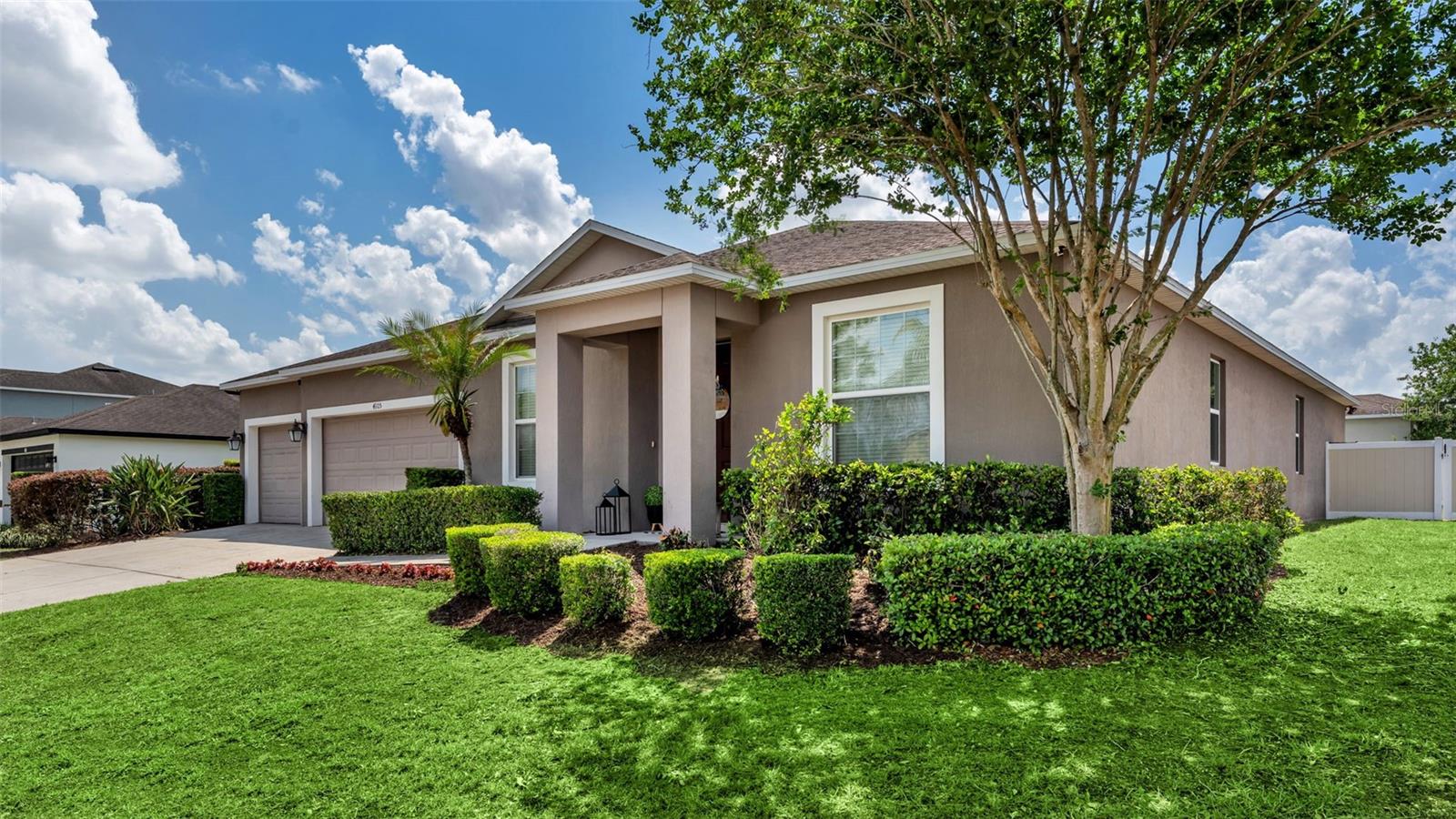 4105 BERKSHIRE LOOP