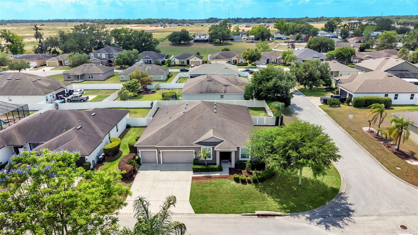 4105 BERKSHIRE LOOP