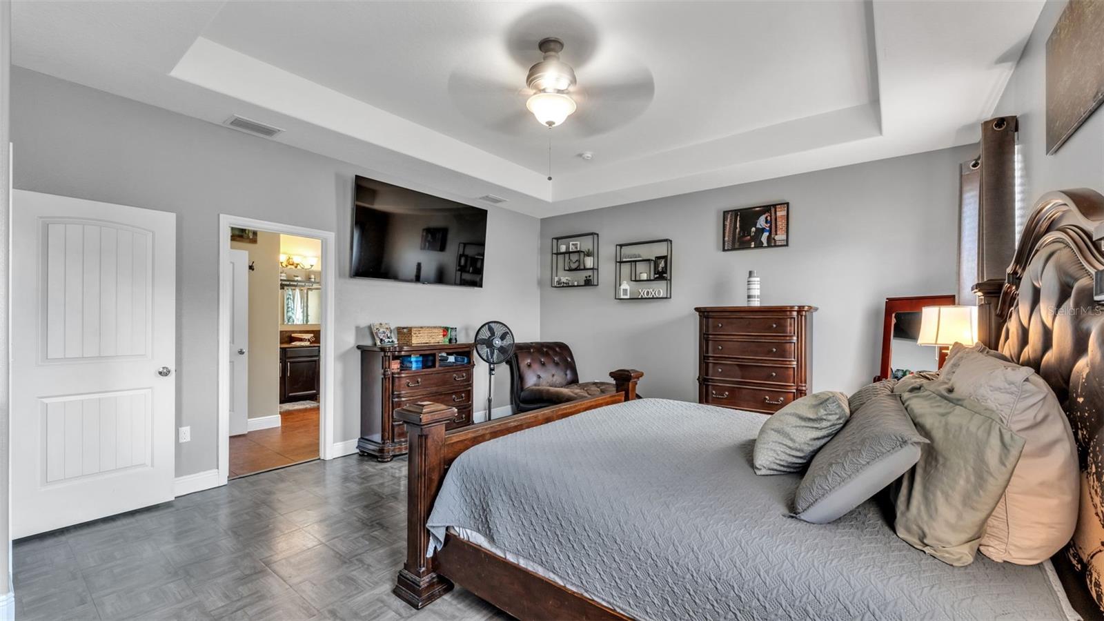 4105 BERKSHIRE LOOP