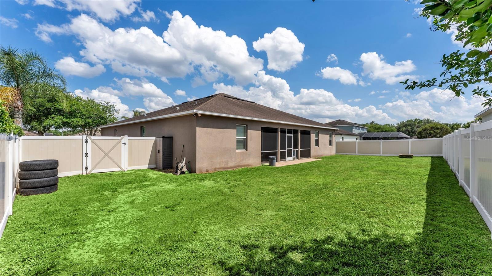 4105 BERKSHIRE LOOP