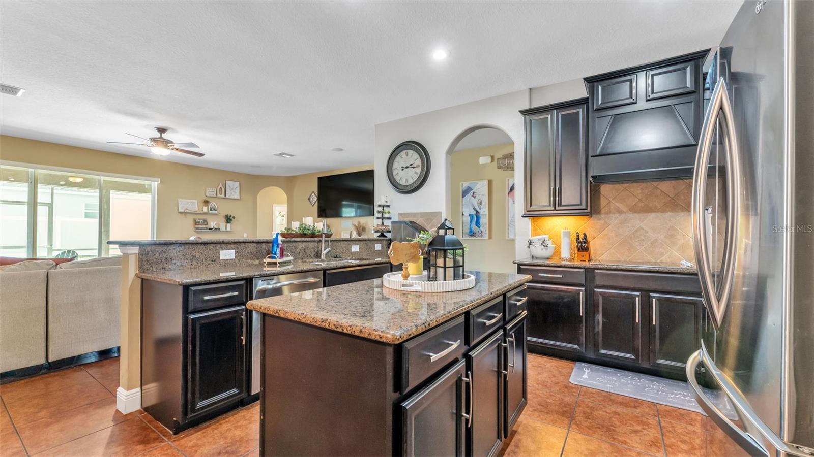 4105 BERKSHIRE LOOP