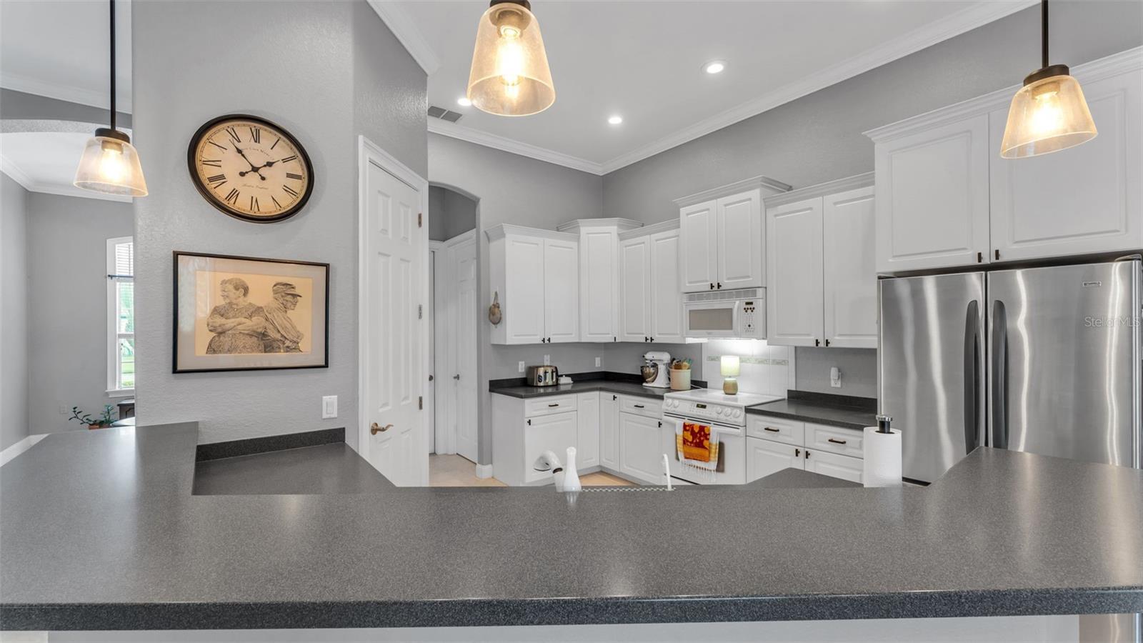 4453 FAIRWAY OAKS DR