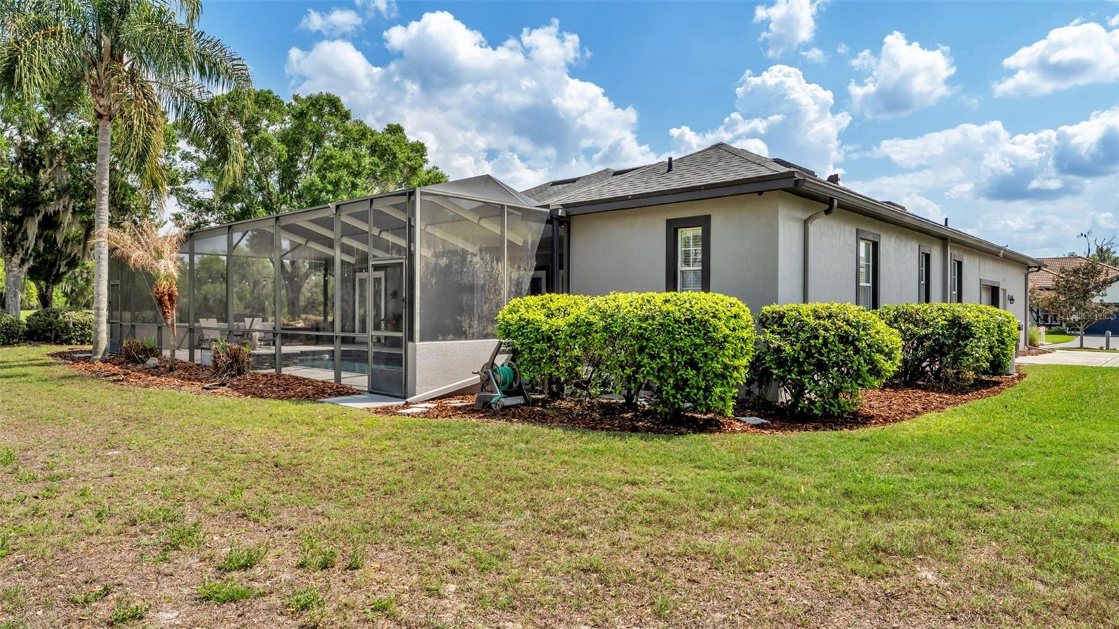 4453 FAIRWAY OAKS DR