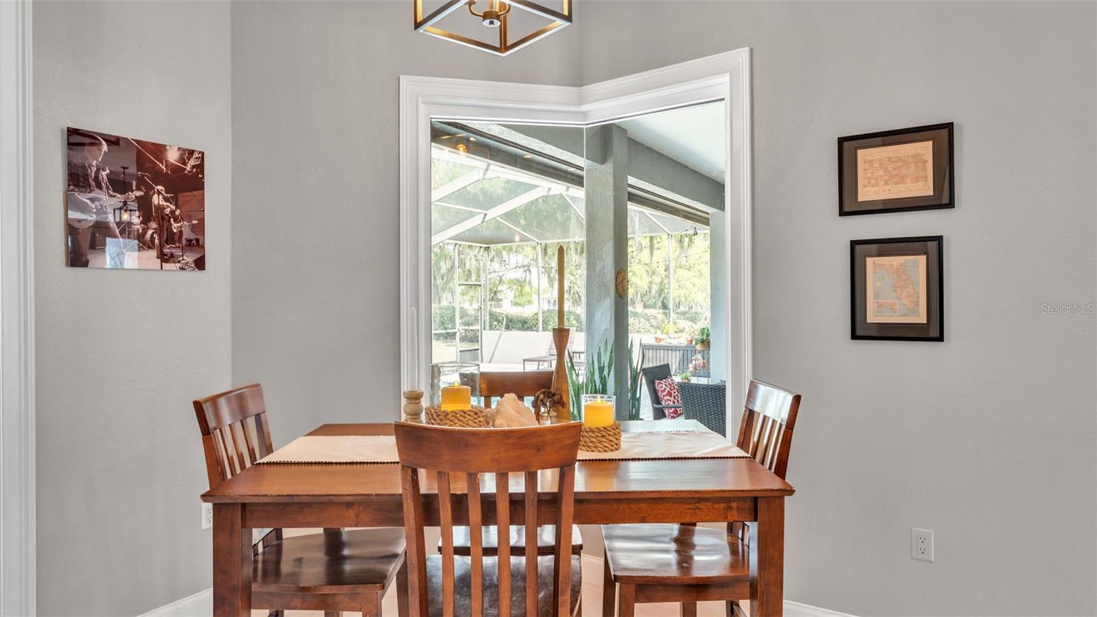 4453 FAIRWAY OAKS DR