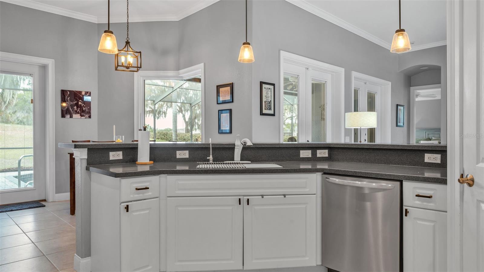 4453 FAIRWAY OAKS DR