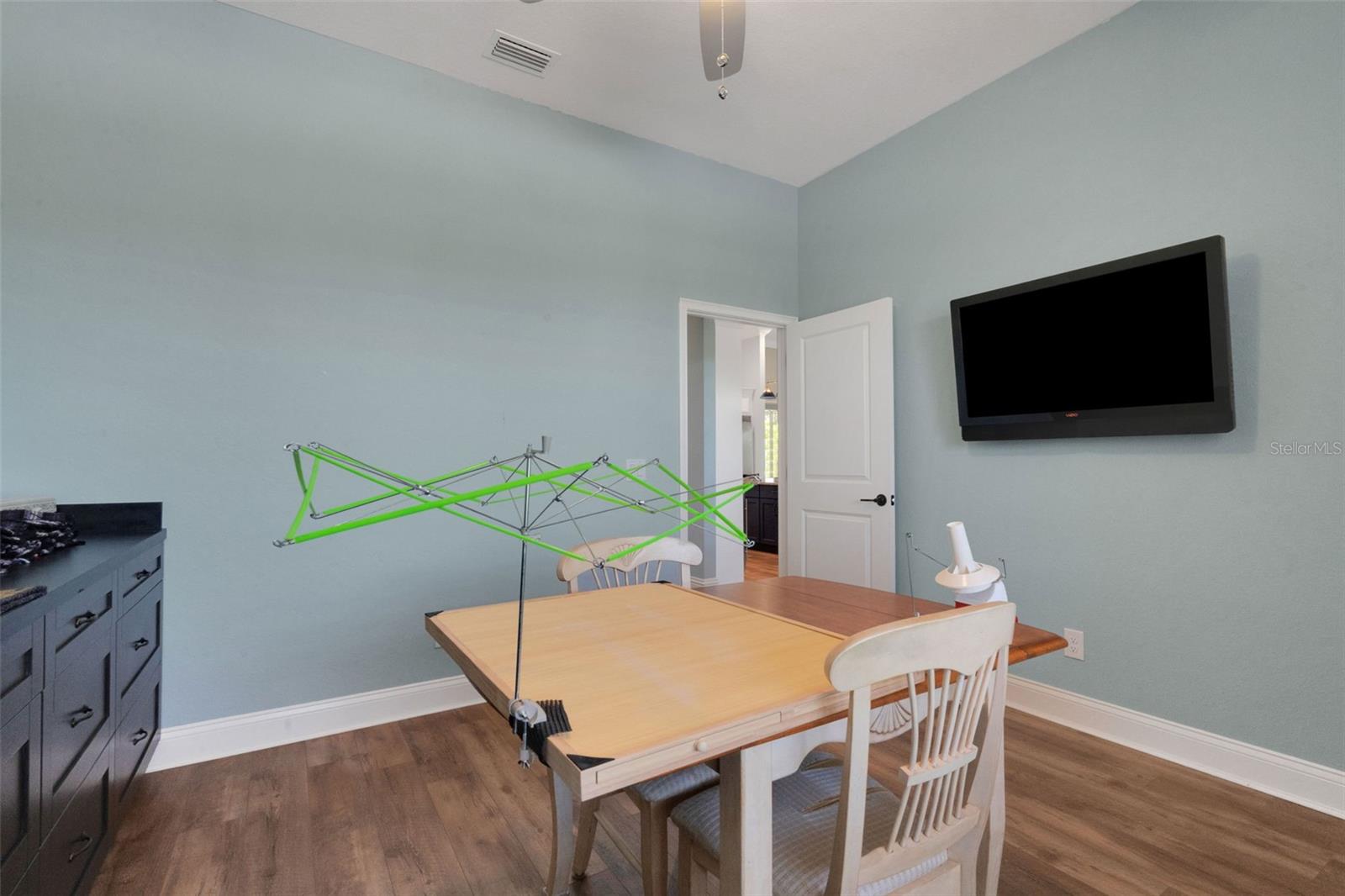1 BROGDEN CT SE