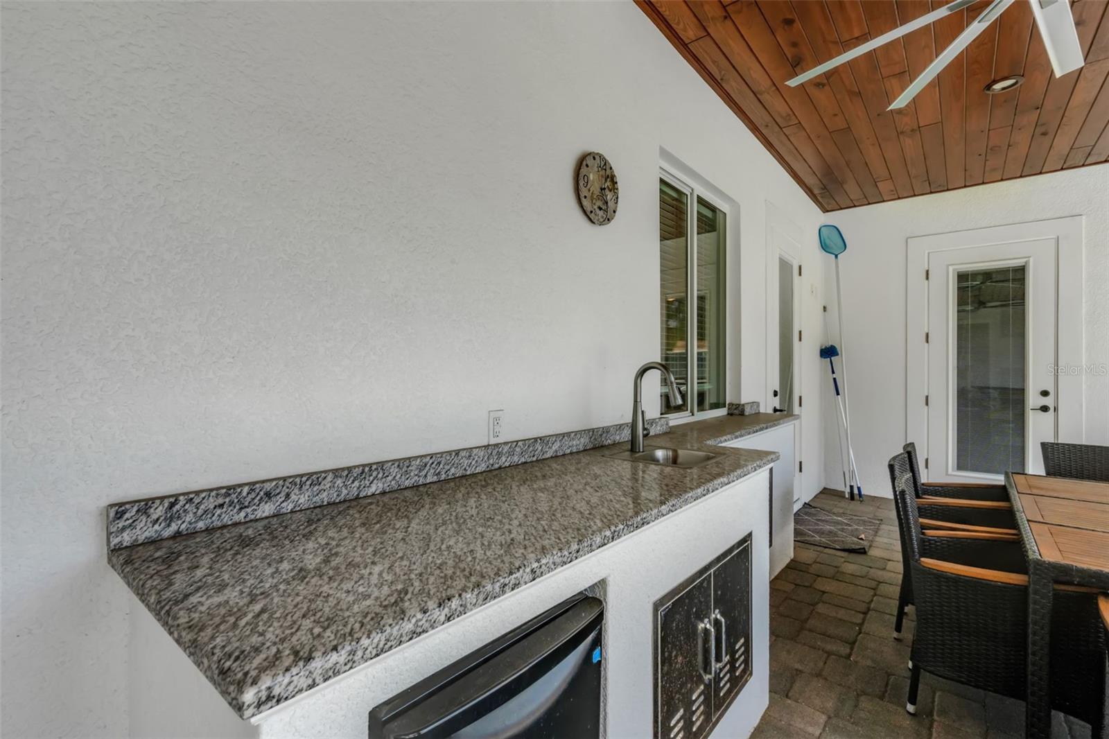 1 BROGDEN CT SE