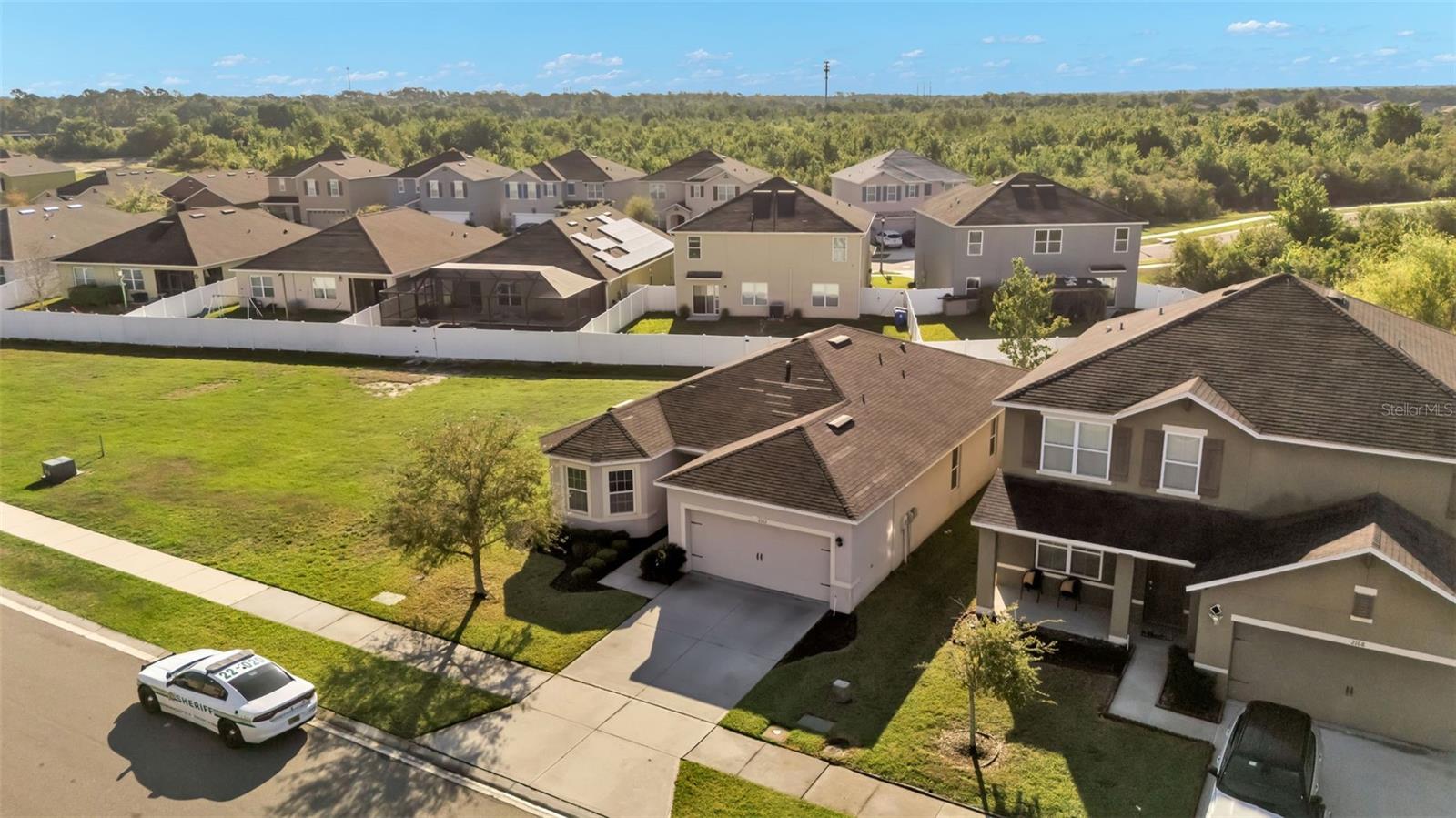 2162 BLUE HIGHLANDS DR