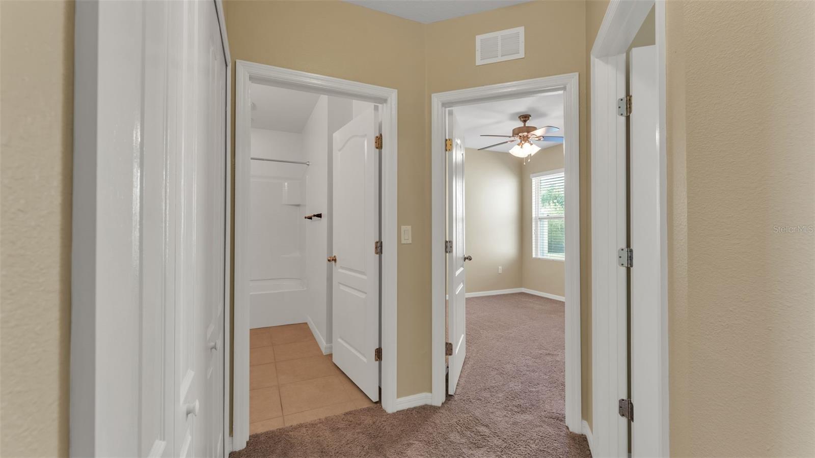 2162 BLUE HIGHLANDS DR