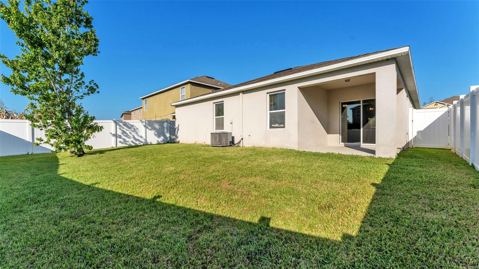 2162 BLUE HIGHLANDS DR