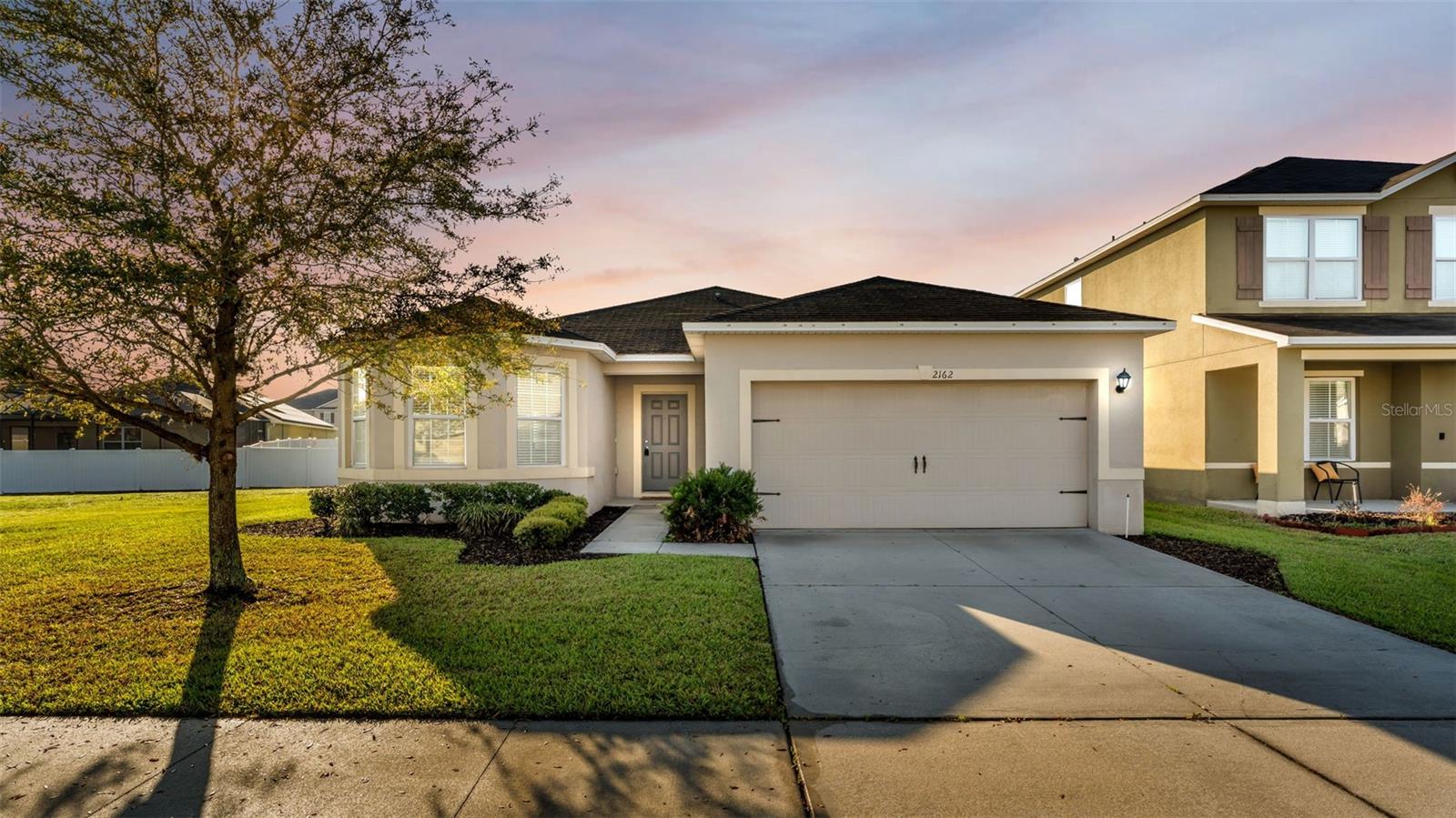 2162 BLUE HIGHLANDS DR