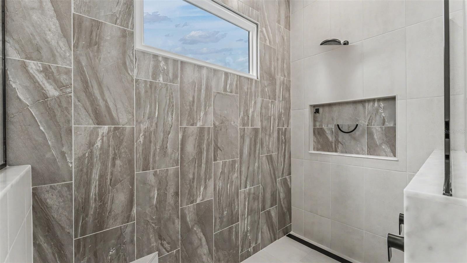 5411 DELPHI HILLS CIR