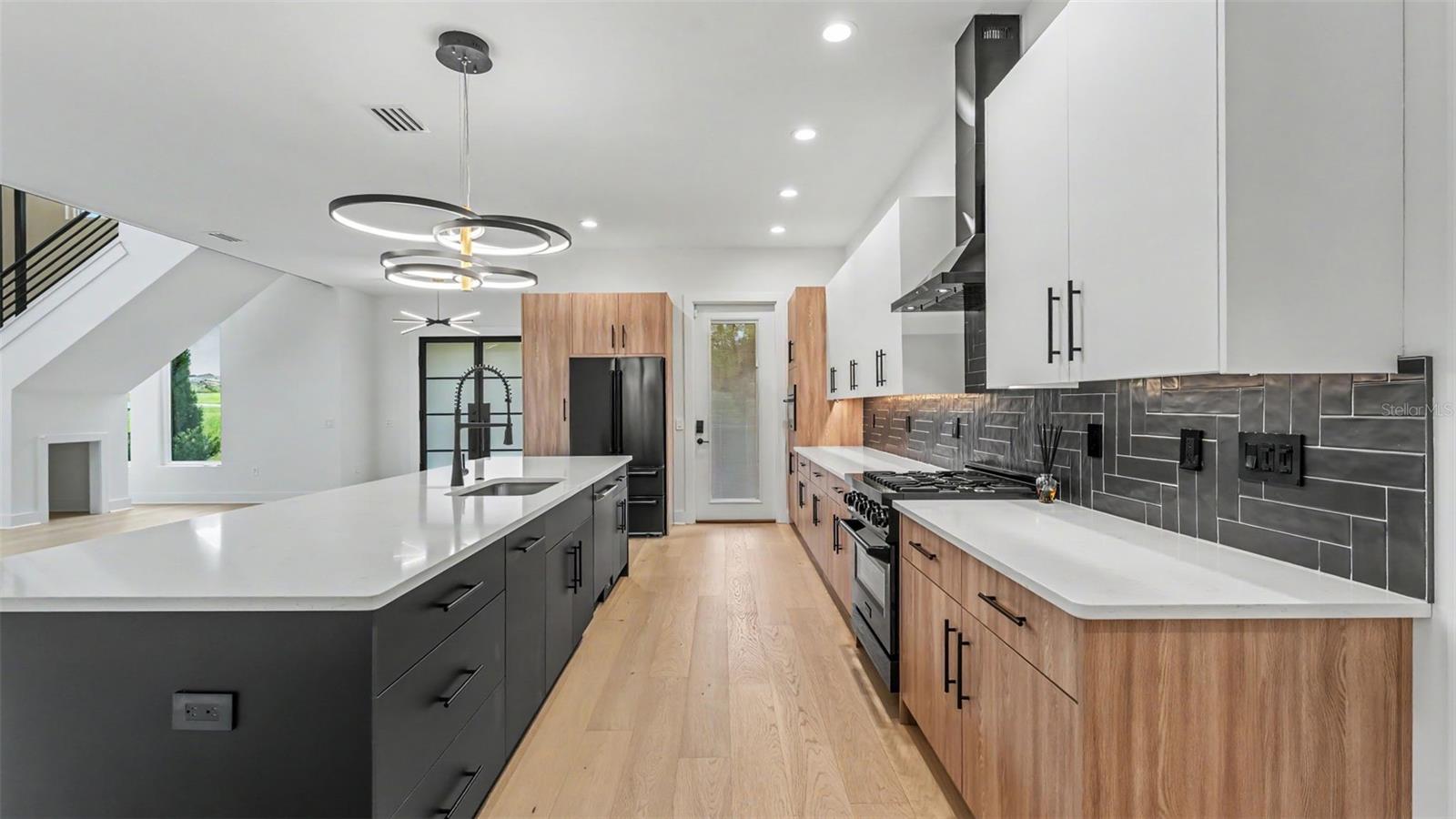5411 DELPHI HILLS CIR