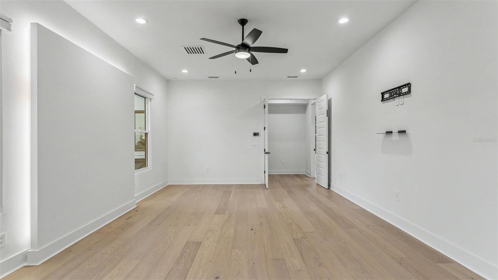 5411 DELPHI HILLS CIR